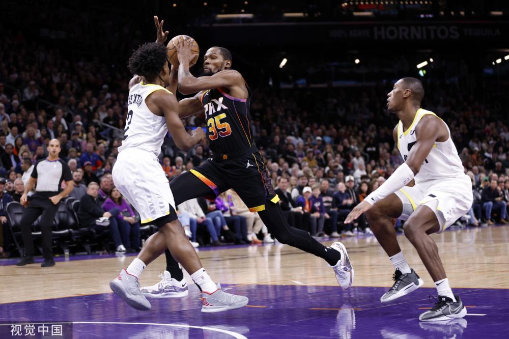 情略显焦虑 情略显焦虑