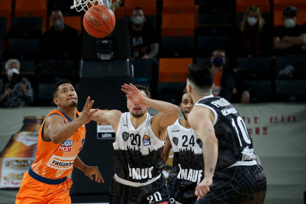 况下仍然能 况下仍然能