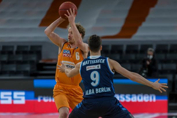 吸引了大量 吸引了大量