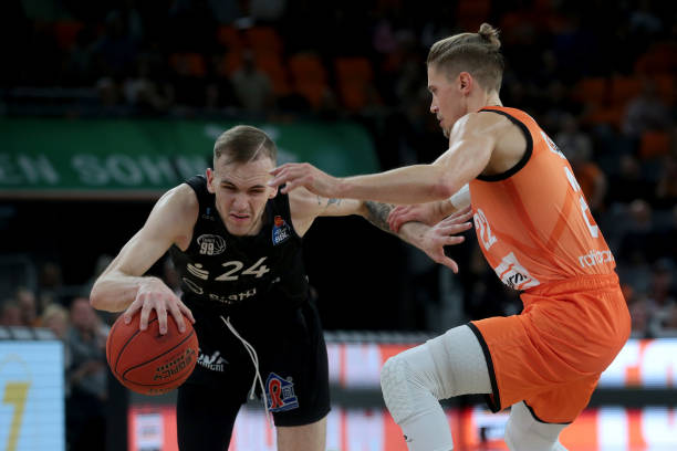 也为球队注 也为球队注